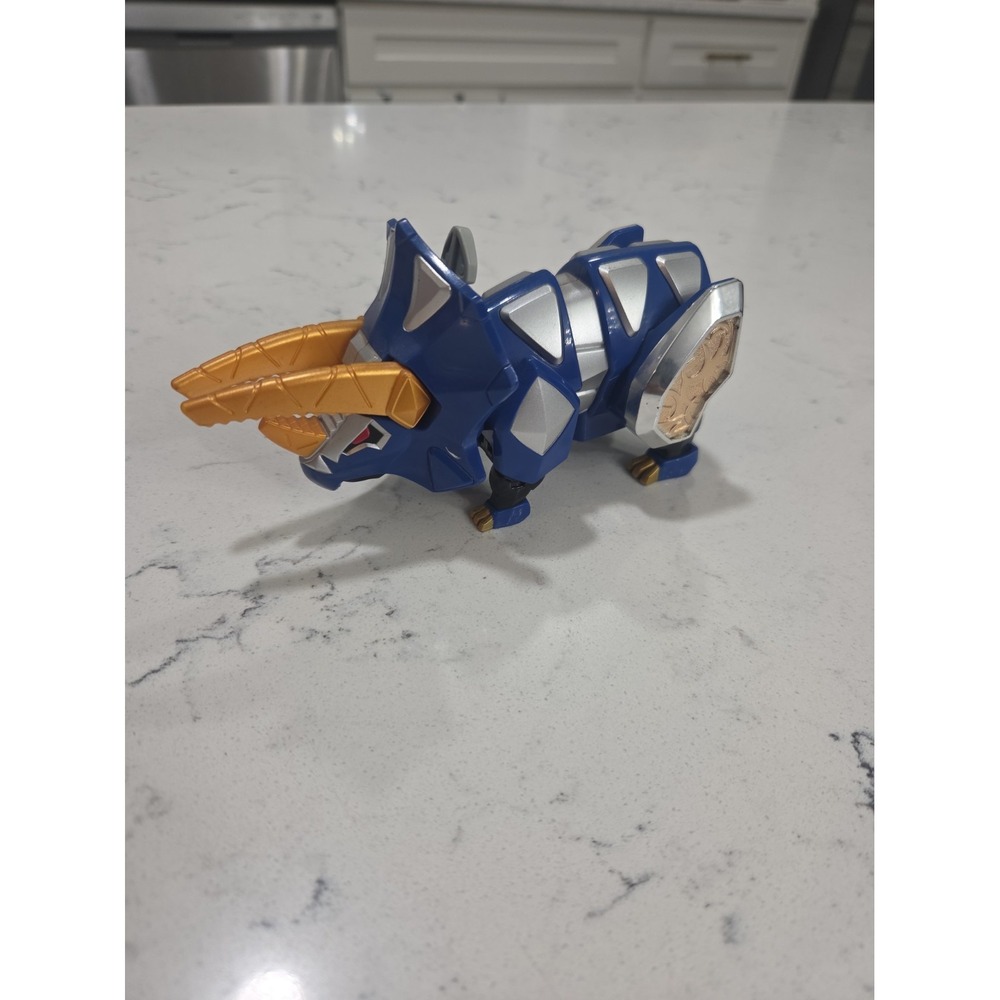 Power Rangers Dino Thunder Abaranger DX Triceratops Zord